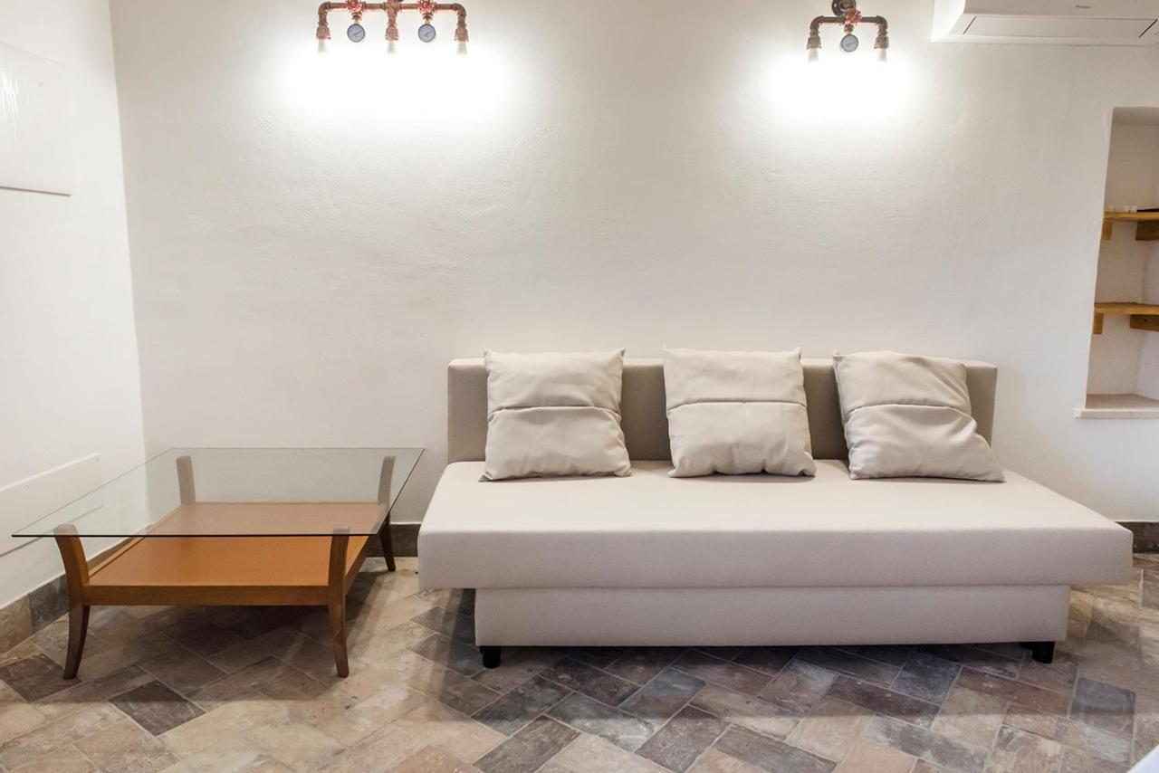 S291 - Sirolo, Nuovo Cielo-terra Trilocale In Centro Storico Apartment *