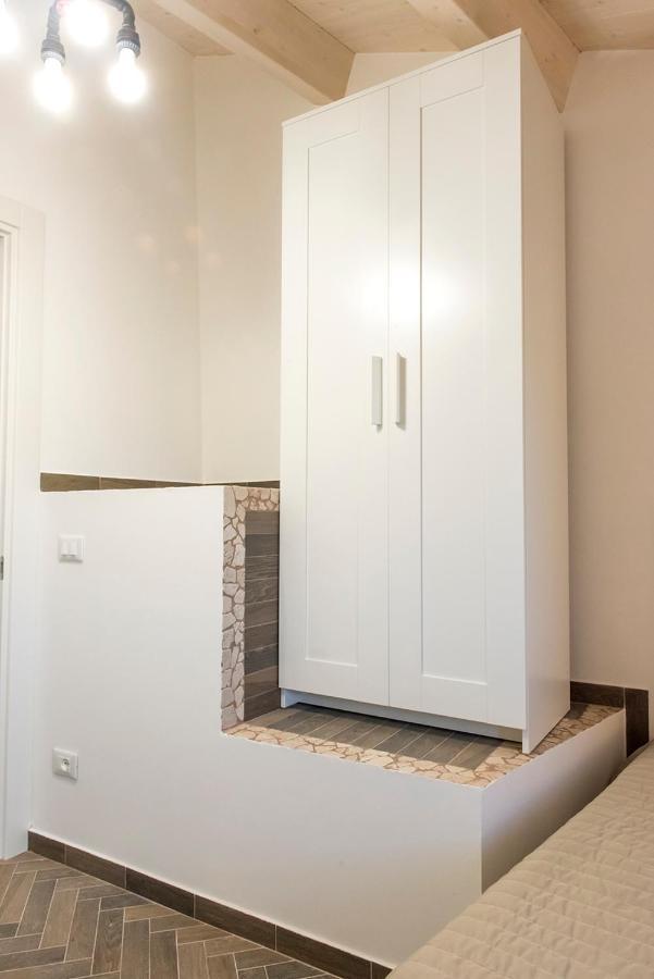 S291 - Sirolo, Nuovo Cielo-terra Trilocale In Centro Storico Apartment *
