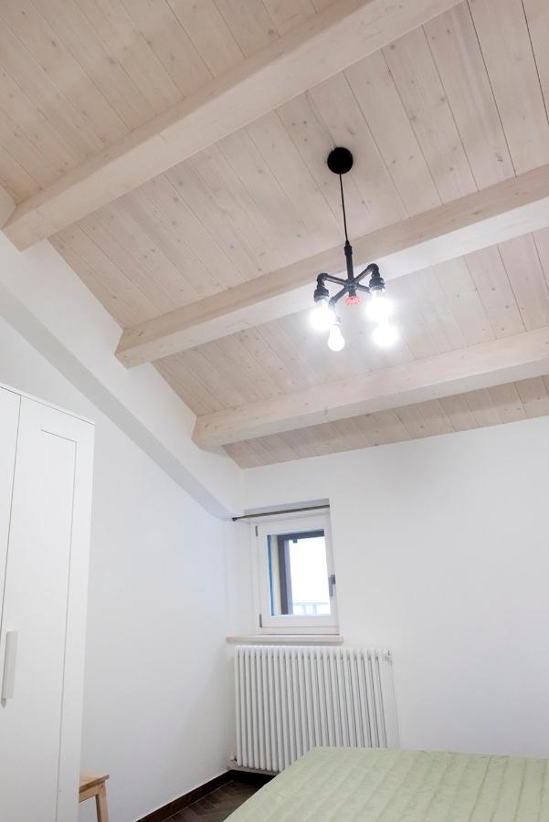 S291 - Sirolo, Nuovo Cielo-terra Trilocale In Centro Storico Apartment Sirolo